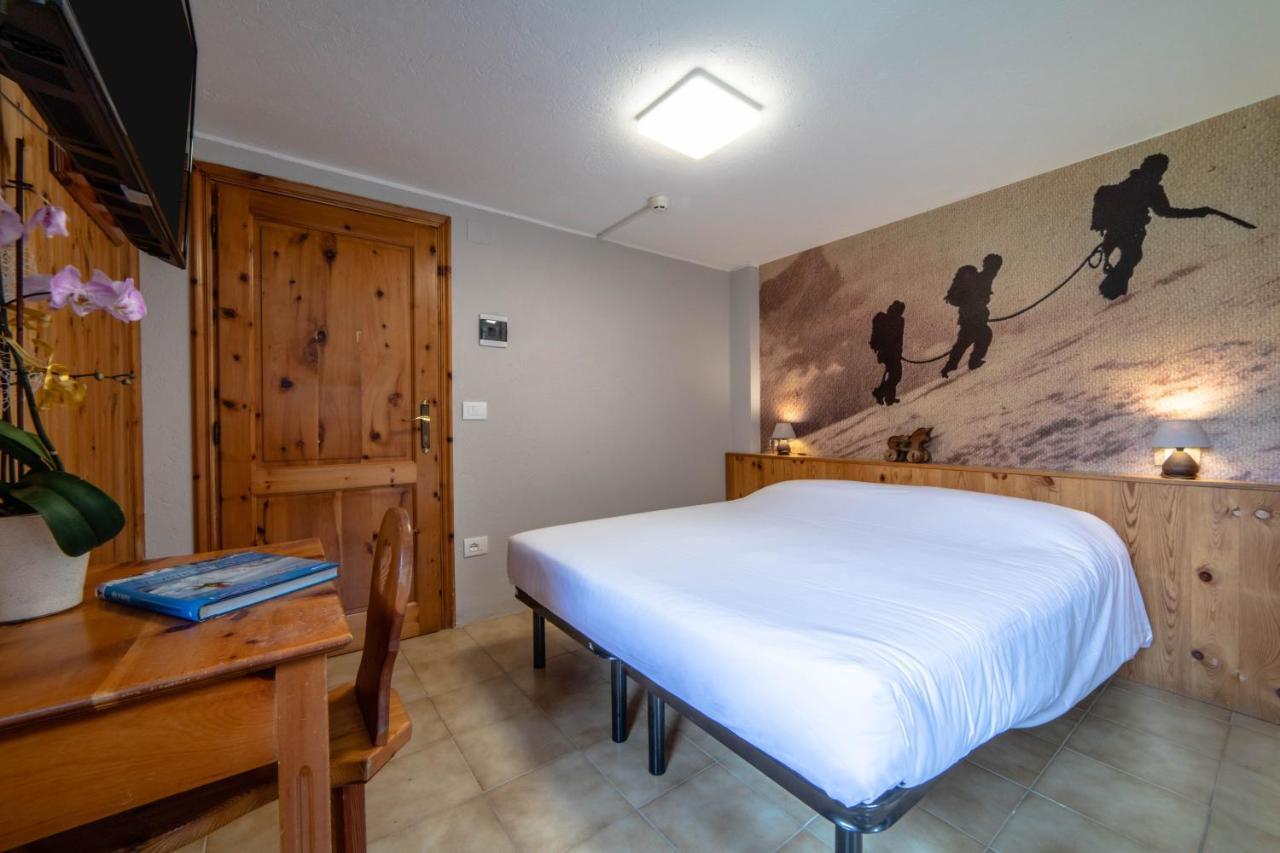Hotel & Restaurant Perret - Mountain People Valgrisenche Luaran gambar