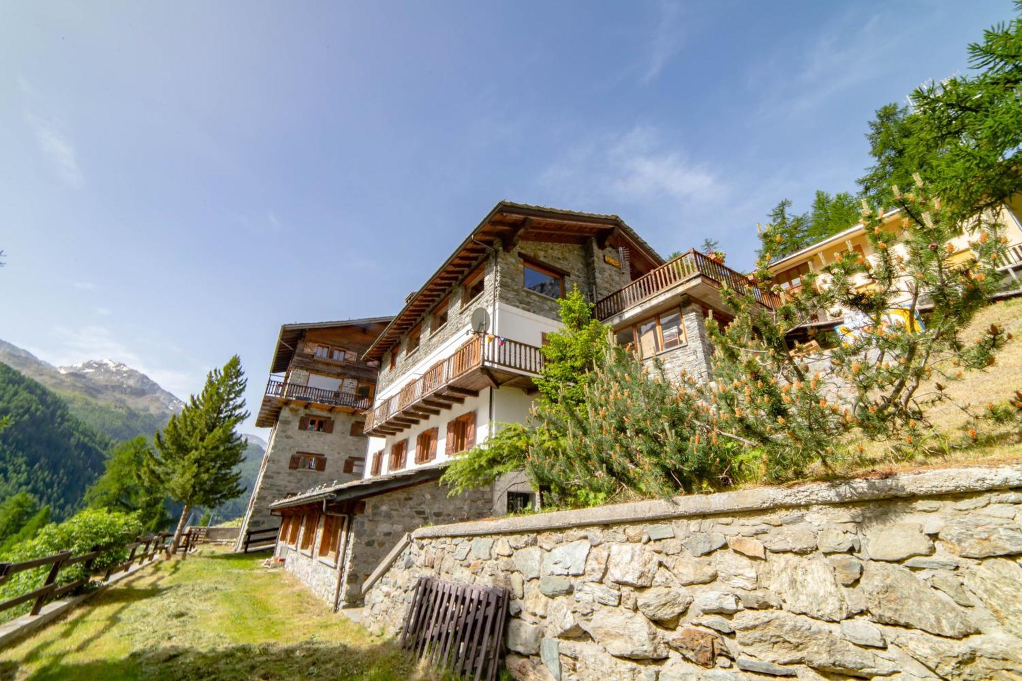 Hotel & Restaurant Perret - Mountain People Valgrisenche Luaran gambar