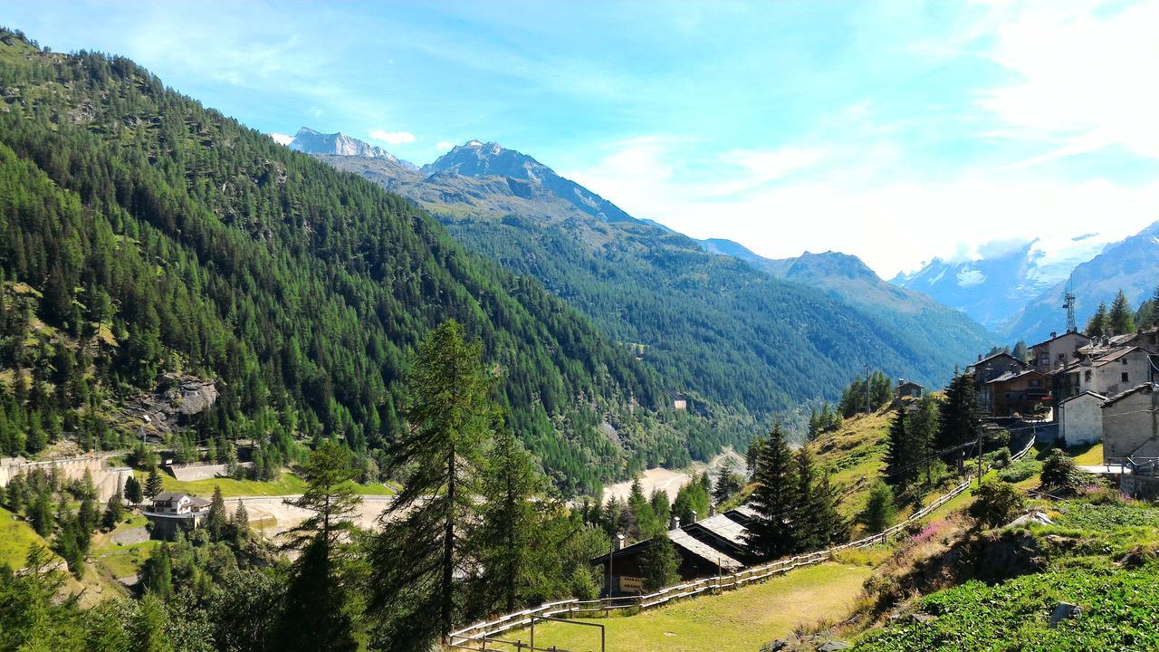 Hotel & Restaurant Perret - Mountain People Valgrisenche Luaran gambar